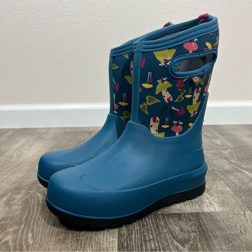 Bogs Blue Neo Classic Mushrooms Winter Boots